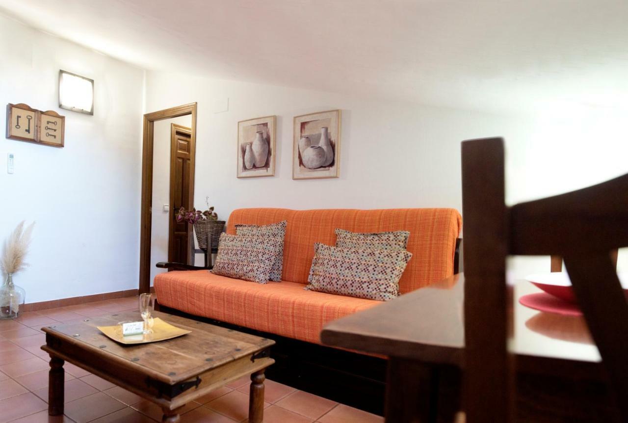 Apartamento 2 4/6 Pax Casa Rural El Sauce. A 2,5 Km De Cuenca Capital Nohales エクステリア 写真