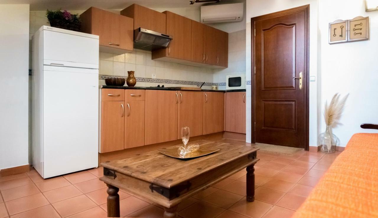 Apartamento 2 4/6 Pax Casa Rural El Sauce. A 2,5 Km De Cuenca Capital Nohales エクステリア 写真