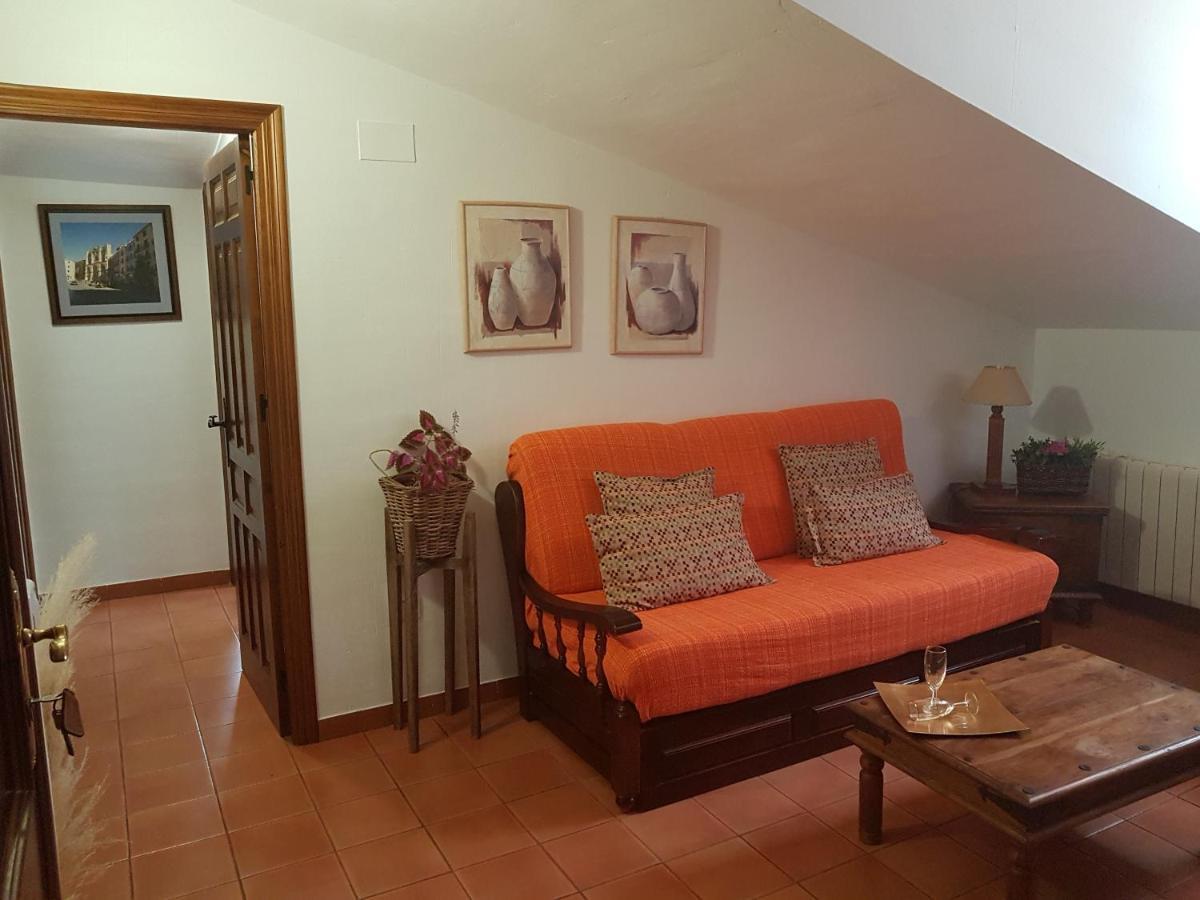 Apartamento 2 4/6 Pax Casa Rural El Sauce. A 2,5 Km De Cuenca Capital Nohales エクステリア 写真